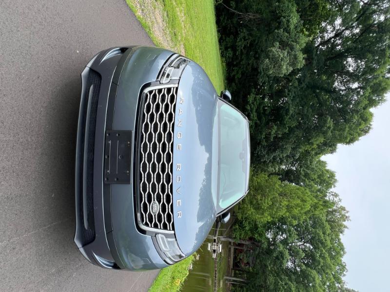 land rover range rover velar 2019 SALYB2EX9KA216210 image land rover range rover velar 2019 SALYB2EX9KA216210 image